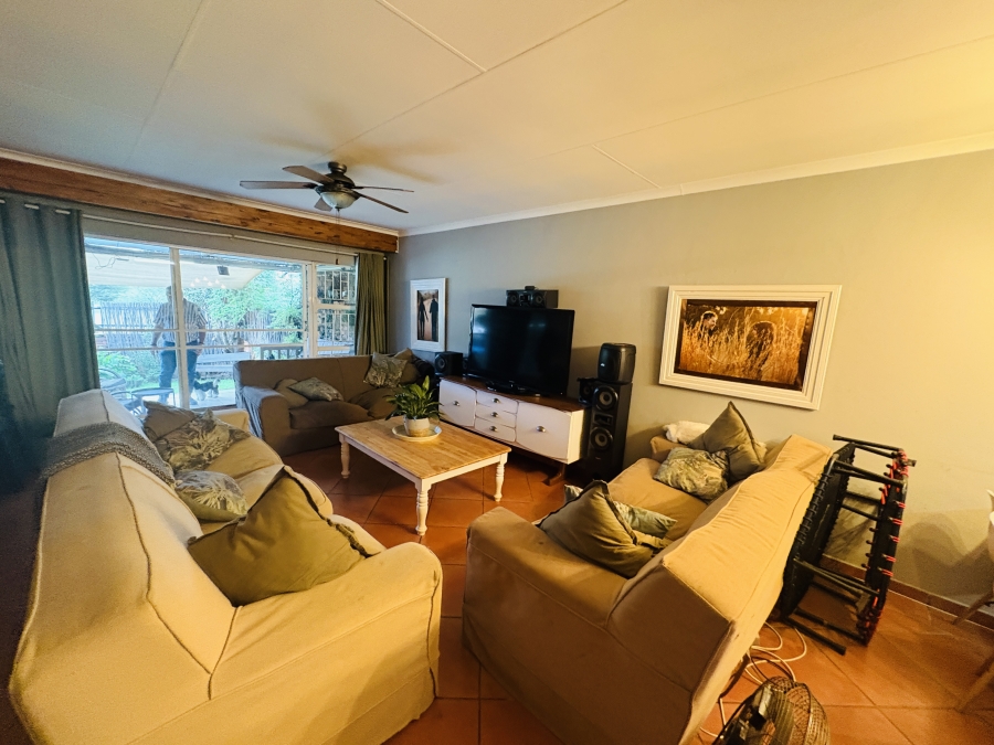 3 Bedroom Property for Sale in Ifafi North West